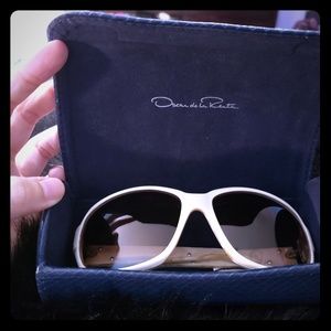 Oscar de la Renta square sunglasses